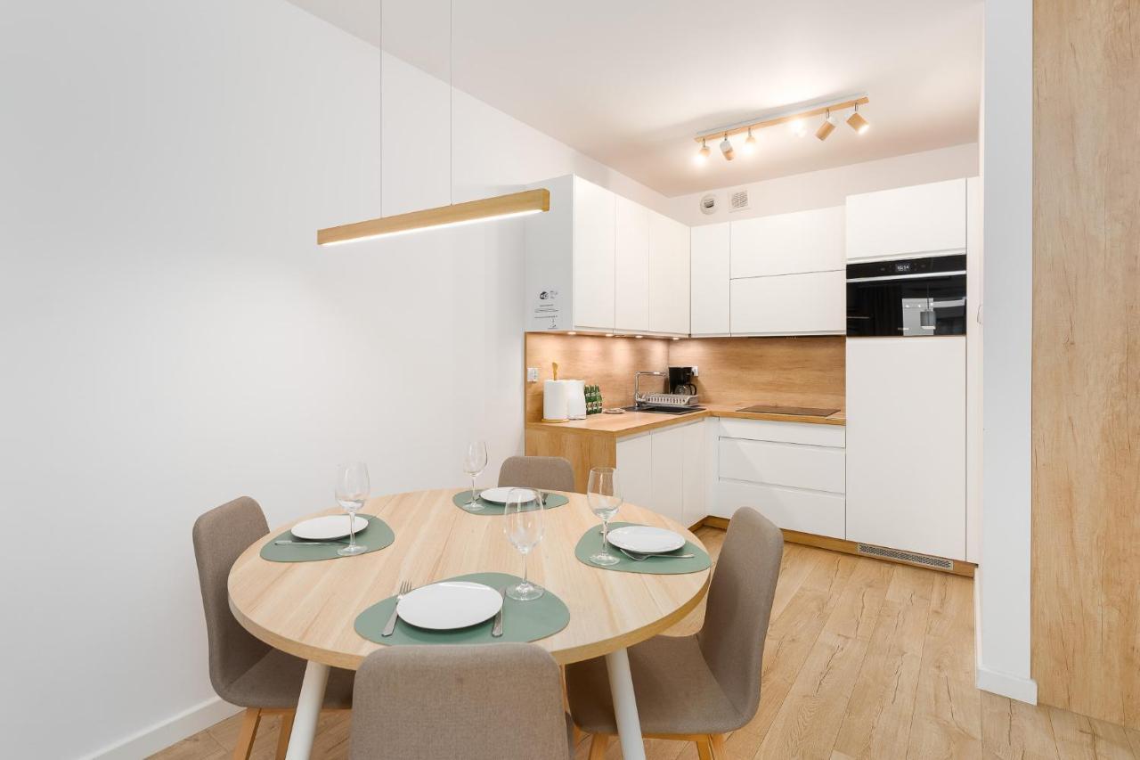 Nadmorskie Tarasy Apartament 215 A Eltom Tour Kołobrzeg Exteriör bild