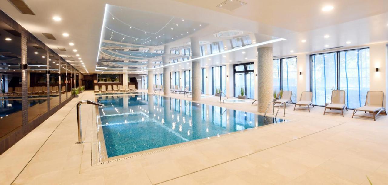 Nadmorskie Tarasy Apartament 215 A Eltom Tour Kołobrzeg Exteriör bild
