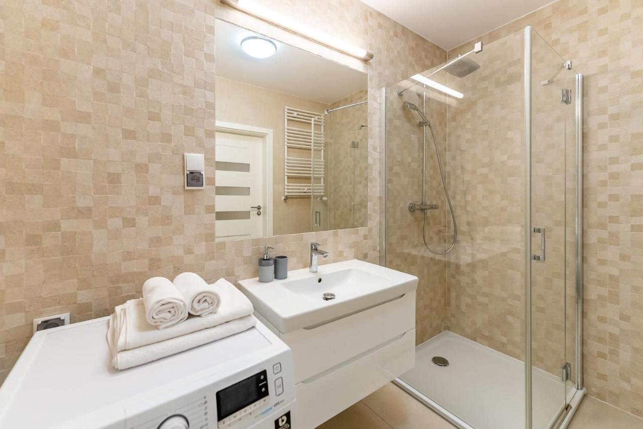 Nadmorskie Tarasy Apartament 215 A Eltom Tour Kołobrzeg Exteriör bild